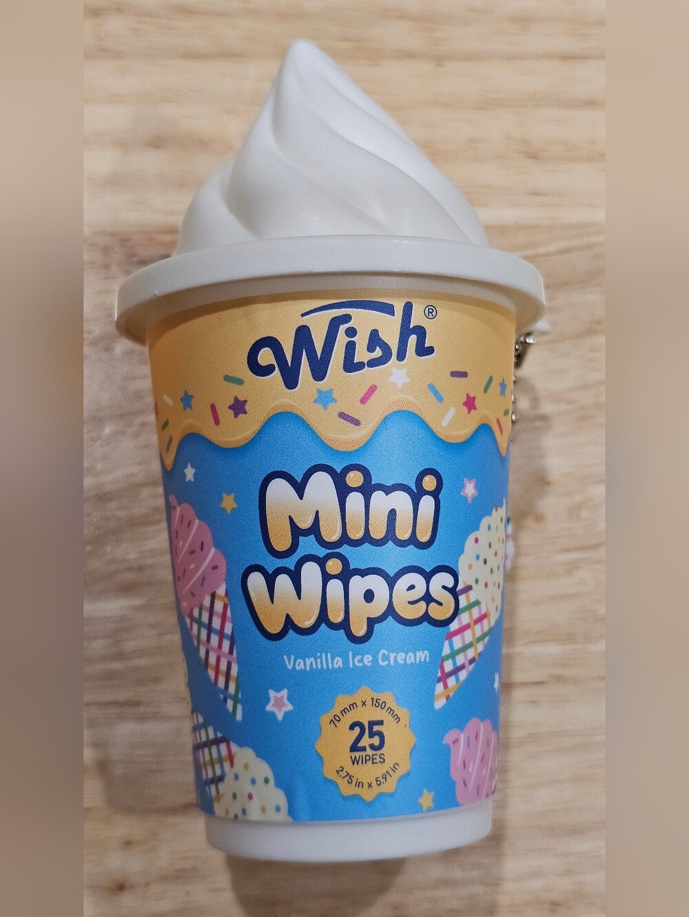 Wish Mini Wipes Container With Ice Cream Charm 25 Count New Seal In Pack